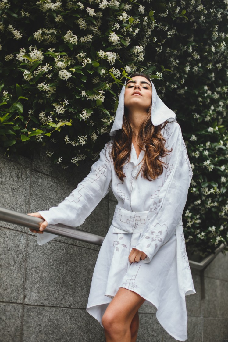 Ph: Petru Gorea, M: Ludovica Tiso